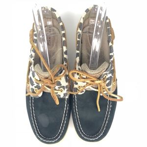 Sperry | Lace up Shoes Animal Print (Size 9)